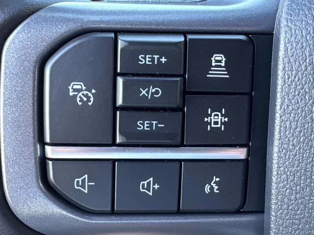 2025 Black Metallic Ford F-150 XLT 4X4 Truck