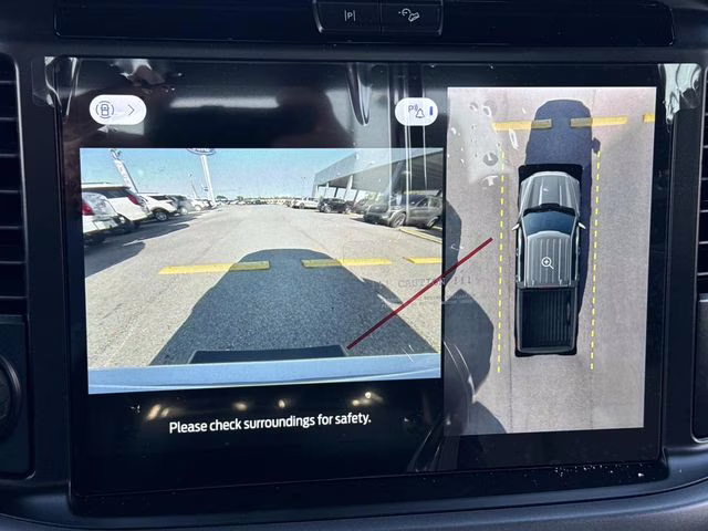 2025 Oxford White Ford F-150 XLT 4X4 Truck