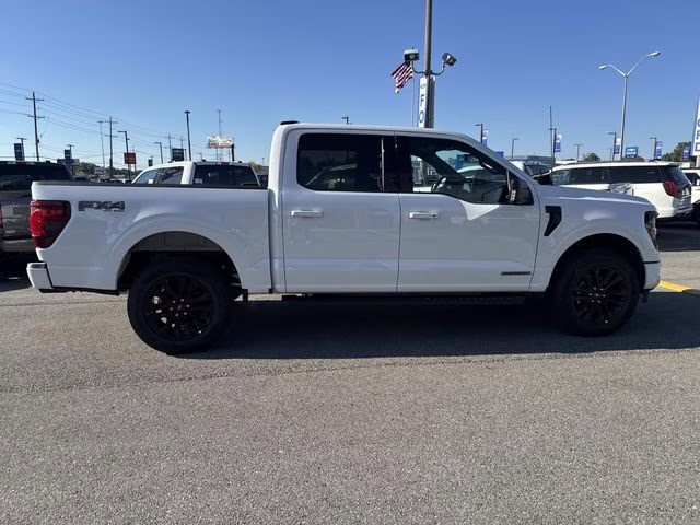 2025 Oxford White Ford F-150 XLT 4X4 Truck