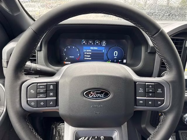 2025 Oxford White Ford F-150 XLT 4X4 Truck