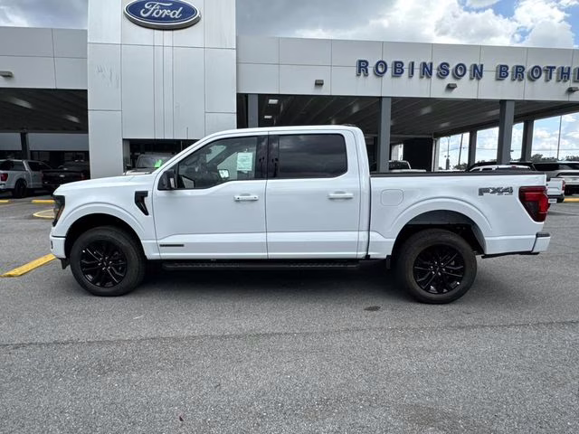 2025 Oxford White Ford F-150 XLT 4X4 Truck