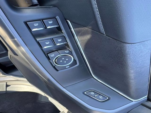 2025 Gray Metallic Ford F-150 XLT 4X4 Truck