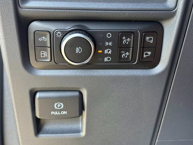 2025 Gray Metallic Ford F-150 XLT 4X4 Truck