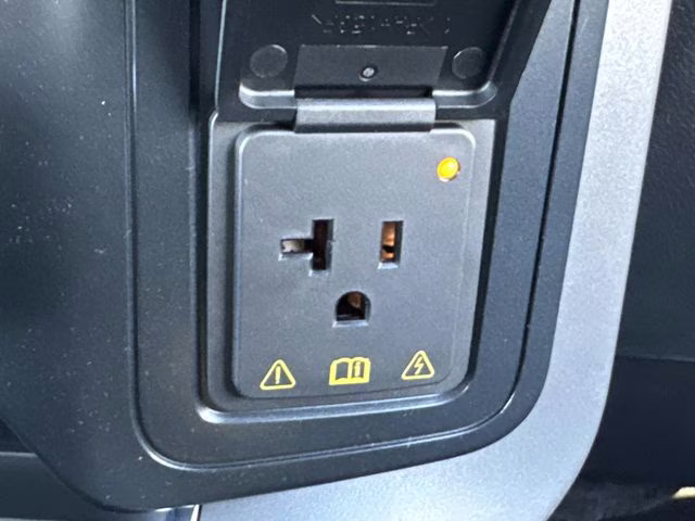 2025 Gray Metallic Ford F-150 XLT 4X4 Truck