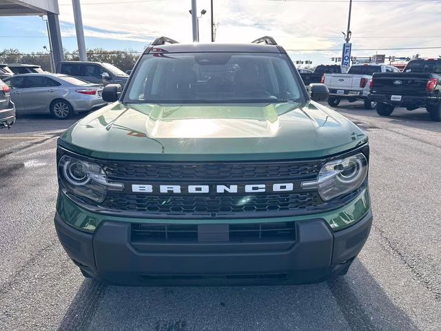 2025 Green Metallic Ford Bronco Sport Outer Banks 4X4 SUV