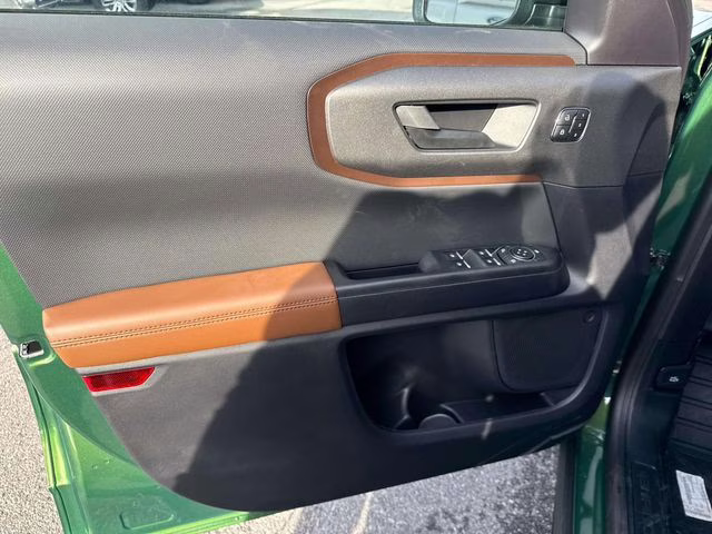 2025 Green Metallic Ford Bronco Sport Outer Banks 4X4 SUV