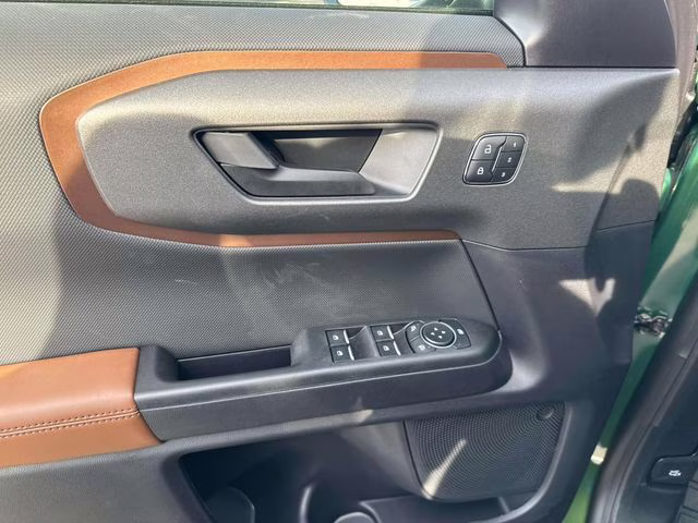 2025 Green Metallic Ford Bronco Sport Outer Banks 4X4 SUV