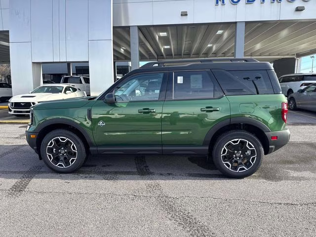 2025 Green Metallic Ford Bronco Sport Outer Banks 4X4 SUV