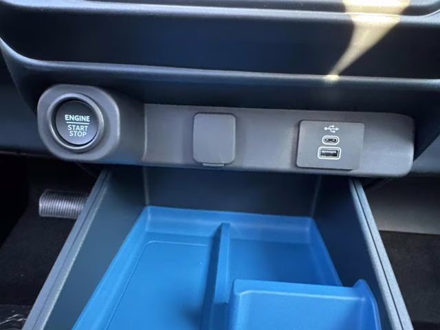 2026 Oxford White Ford Maverick XLT AWD Truck