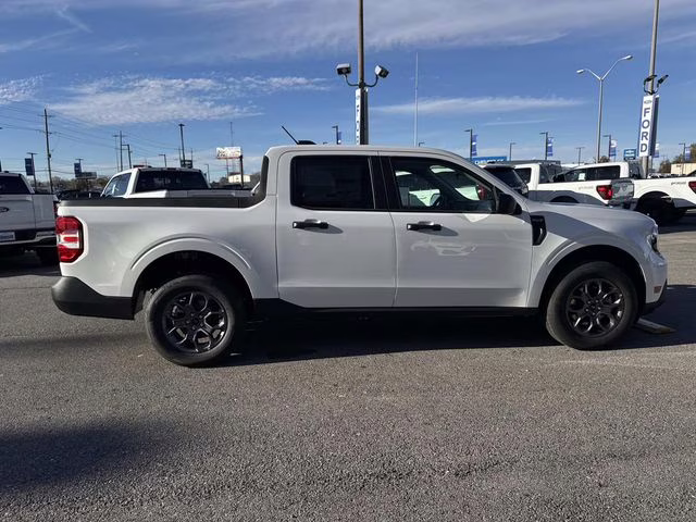 2026 Oxford White Ford Maverick XLT AWD Truck