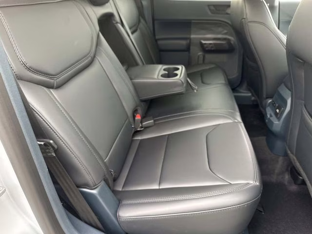 2026 White Metallic Ford Maverick Lariat AWD Truck