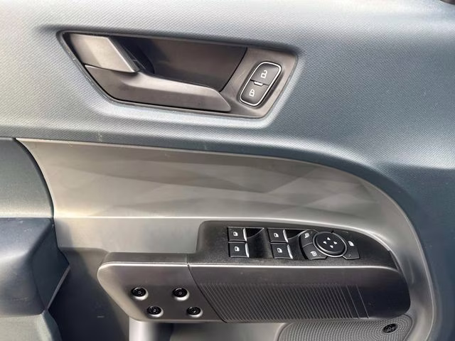 2026 White Metallic Ford Maverick Lariat AWD Truck