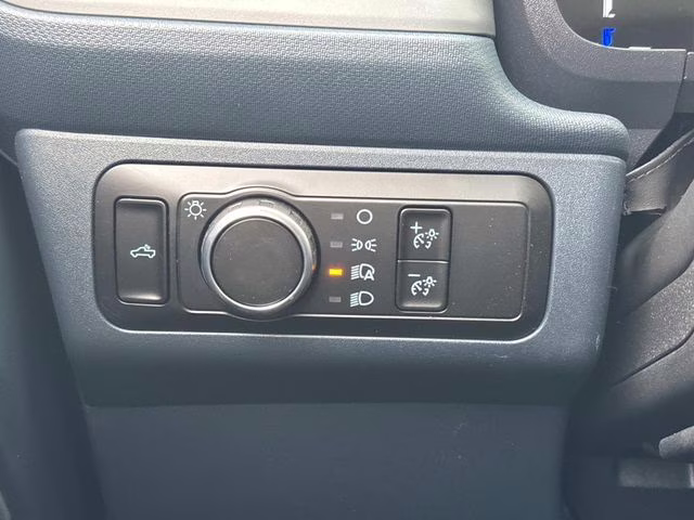 2026 White Metallic Ford Maverick Lariat AWD Truck