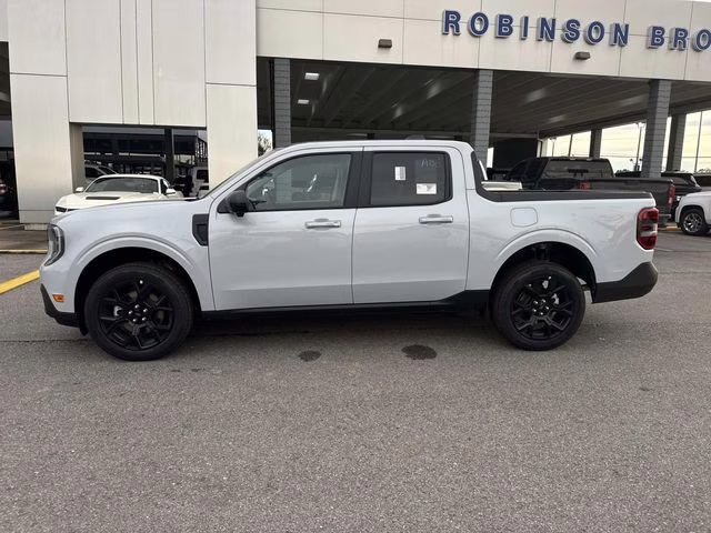 2026 White Metallic Ford Maverick Lariat AWD Truck