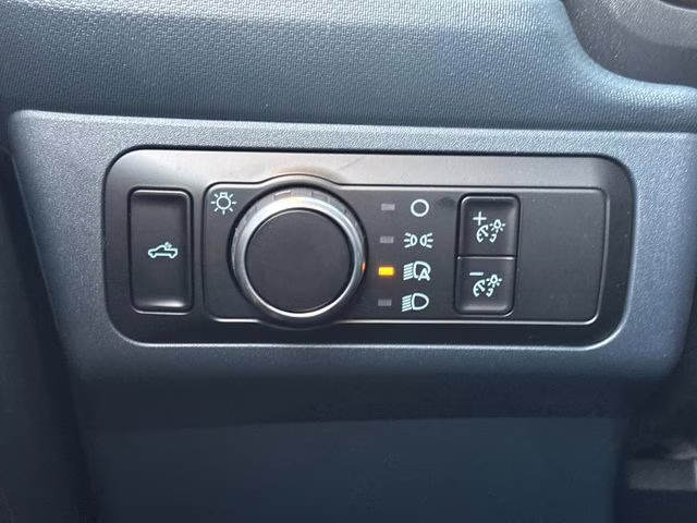 2026 Oxford White Ford Maverick Lariat AWD Truck