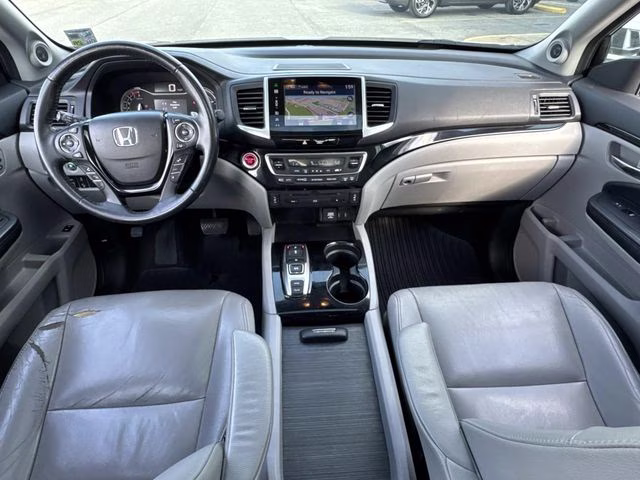 2016 Grey Honda Pilot Touring FWD SUV