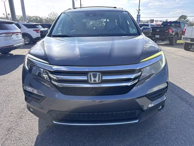 2016 Grey Honda Pilot Touring FWD SUV