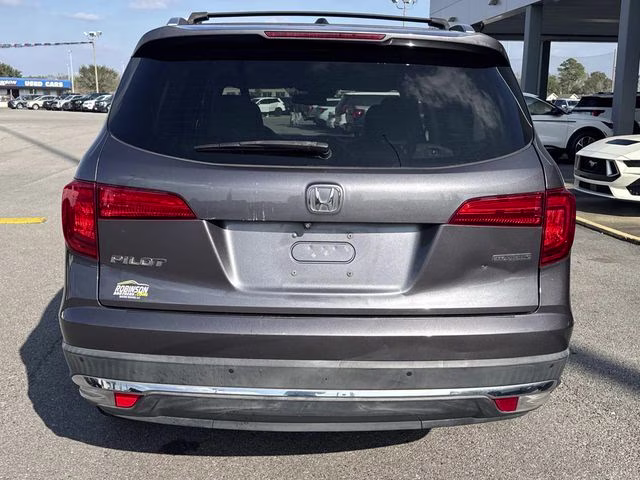2016 Grey Honda Pilot Touring FWD SUV