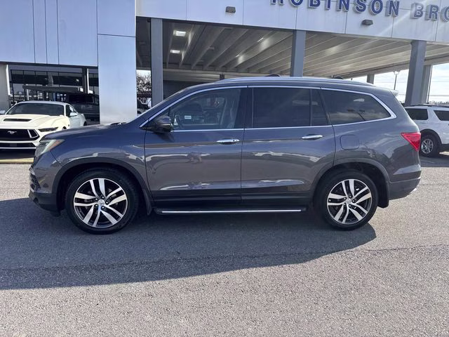 2016 Grey Honda Pilot Touring FWD SUV
