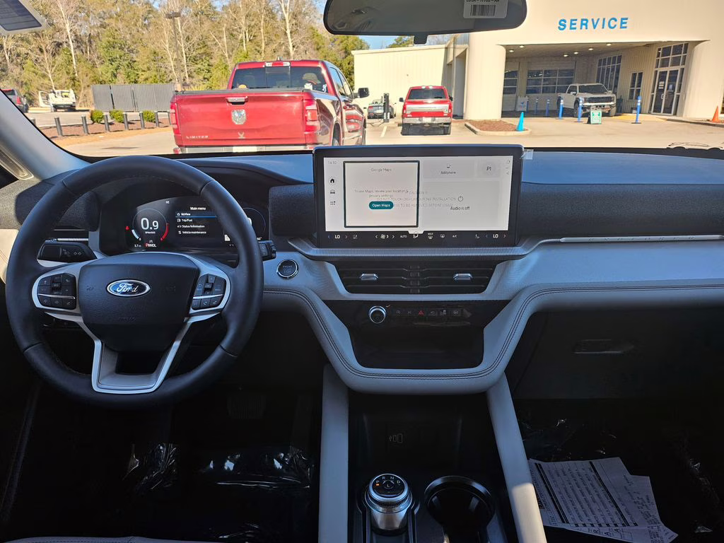 2026 Star White Metallic Tri-Coat Ford Explorer Active RWD SUV