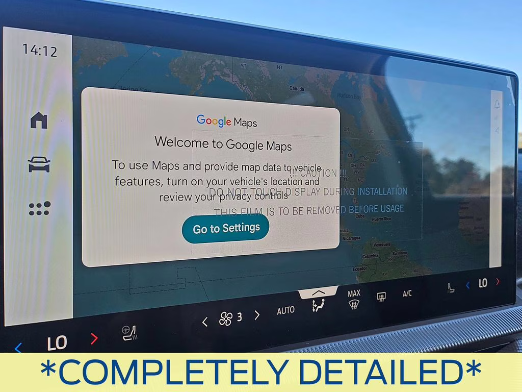 2026 Star White Metallic Tri-Coat Ford Explorer Active RWD SUV