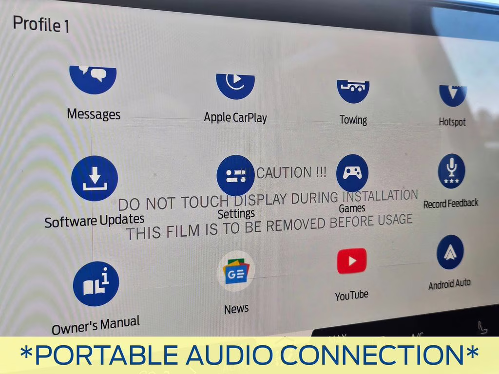 2026 Star White Metallic Tri-Coat Ford Explorer Active RWD SUV