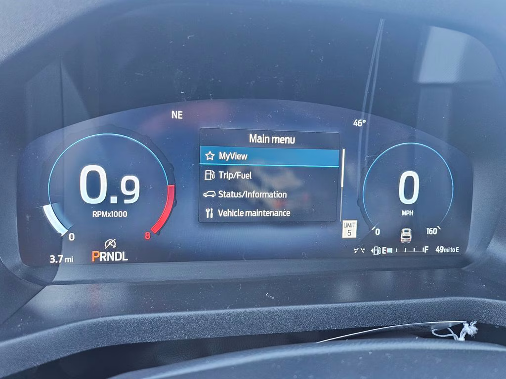 2026 Star White Metallic Tri-Coat Ford Explorer Active RWD SUV