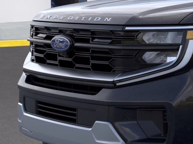 2026 Glacier Gray Metallic Tri-Coat Ford Expedition Platinum 4X4 SUV