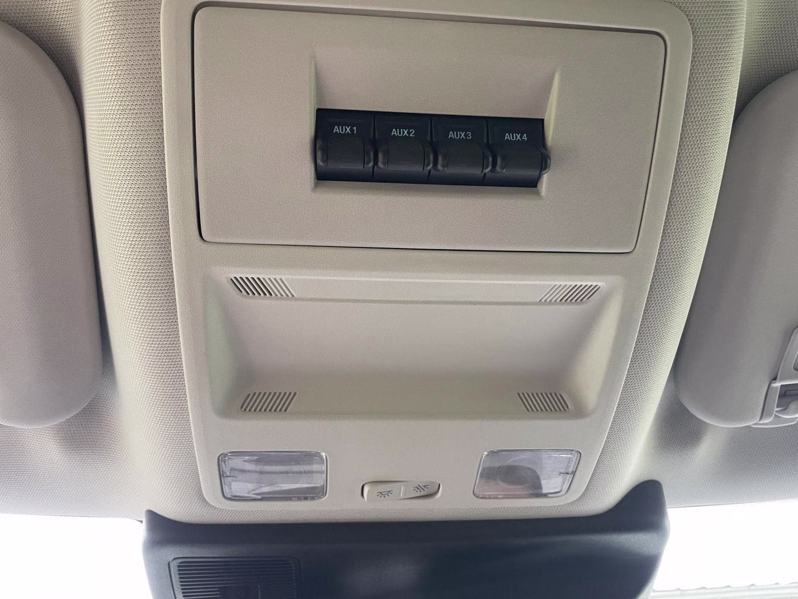 2025 Oxford White Ford Bronco Sport Outer Banks 4X4 SUV