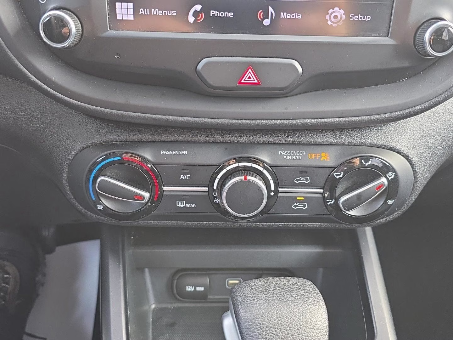 2023 Gravity Gray Kia Soul LX FWD Hatchback