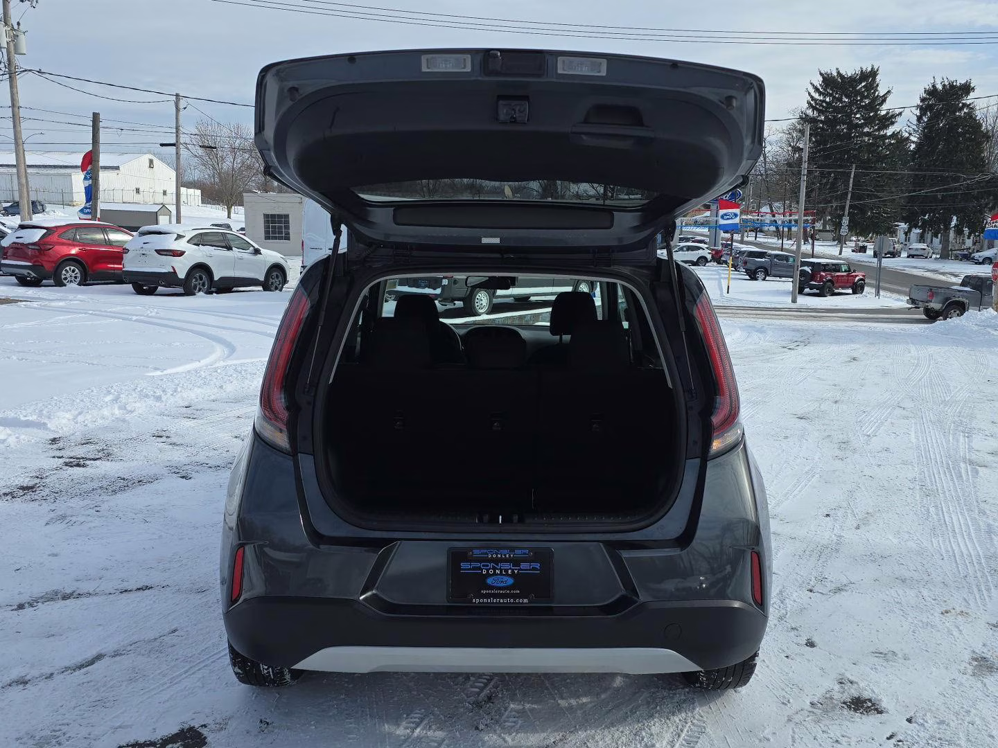 2023 Gravity Gray Kia Soul LX FWD Hatchback