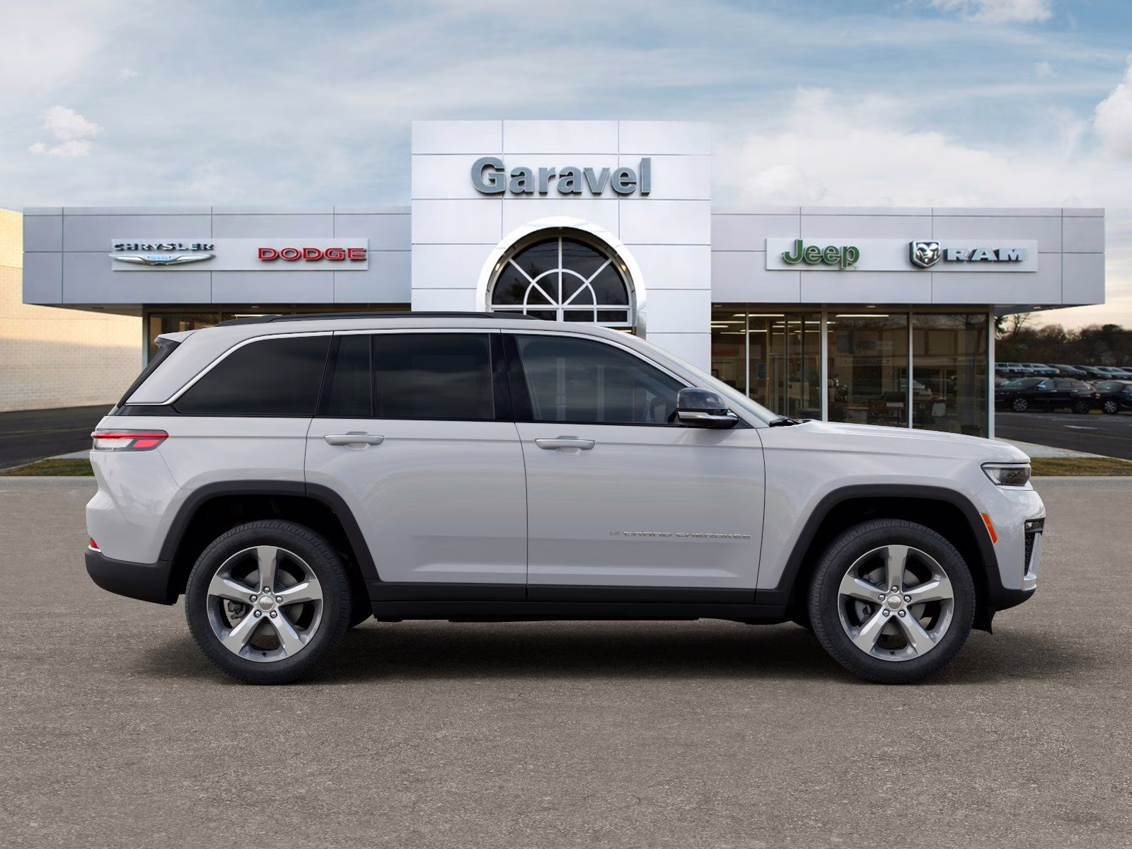 2026 Bright White Clearcoat Jeep Grand Cherokee Limited 4X4 SUV