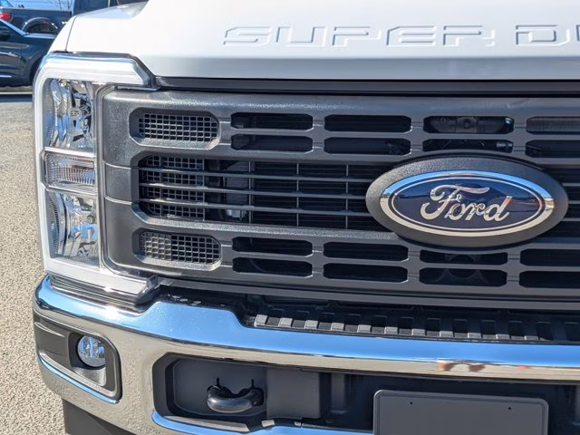 2026 Oxford White Ford Super Duty F-250 SRW XL RWD Truck