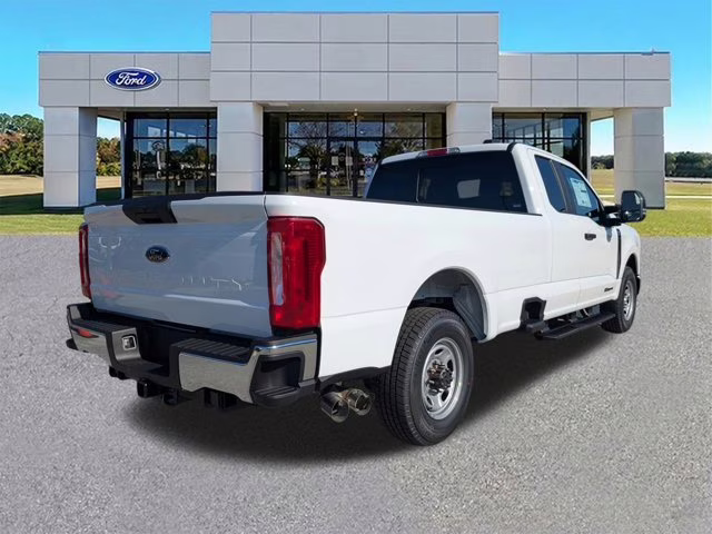 2026 Oxford White Ford Super Duty F-250 SRW XL RWD Truck