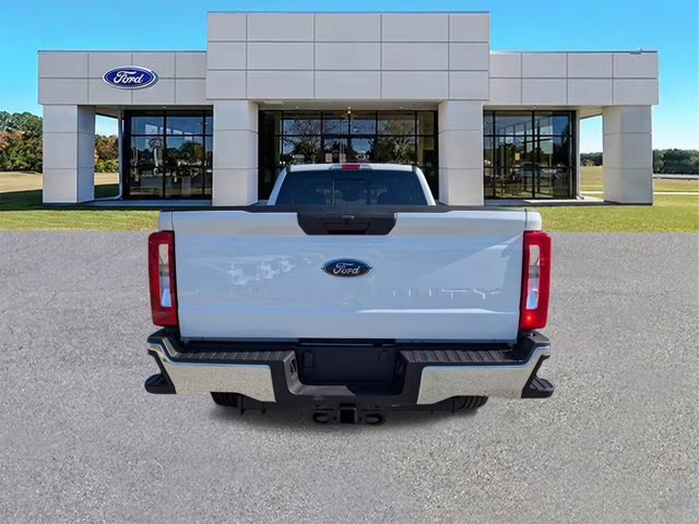 2026 Oxford White Ford Super Duty F-250 SRW XL RWD Truck