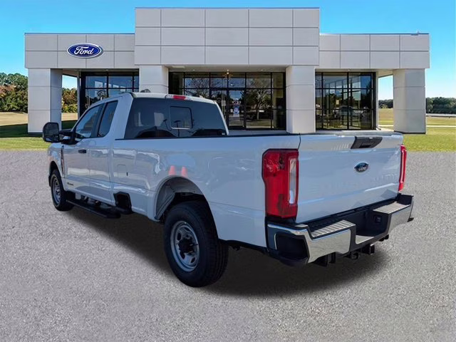 2026 Oxford White Ford Super Duty F-250 SRW XL RWD Truck