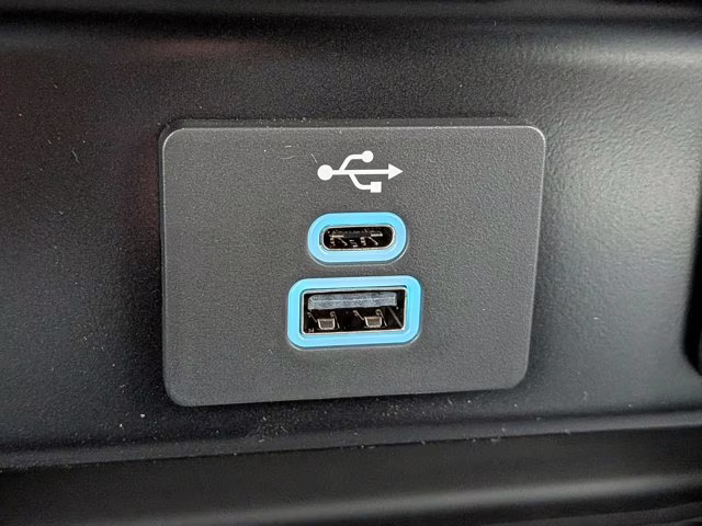 2026 Avalanche Ford Super Duty F-250 SRW XL RWD Truck