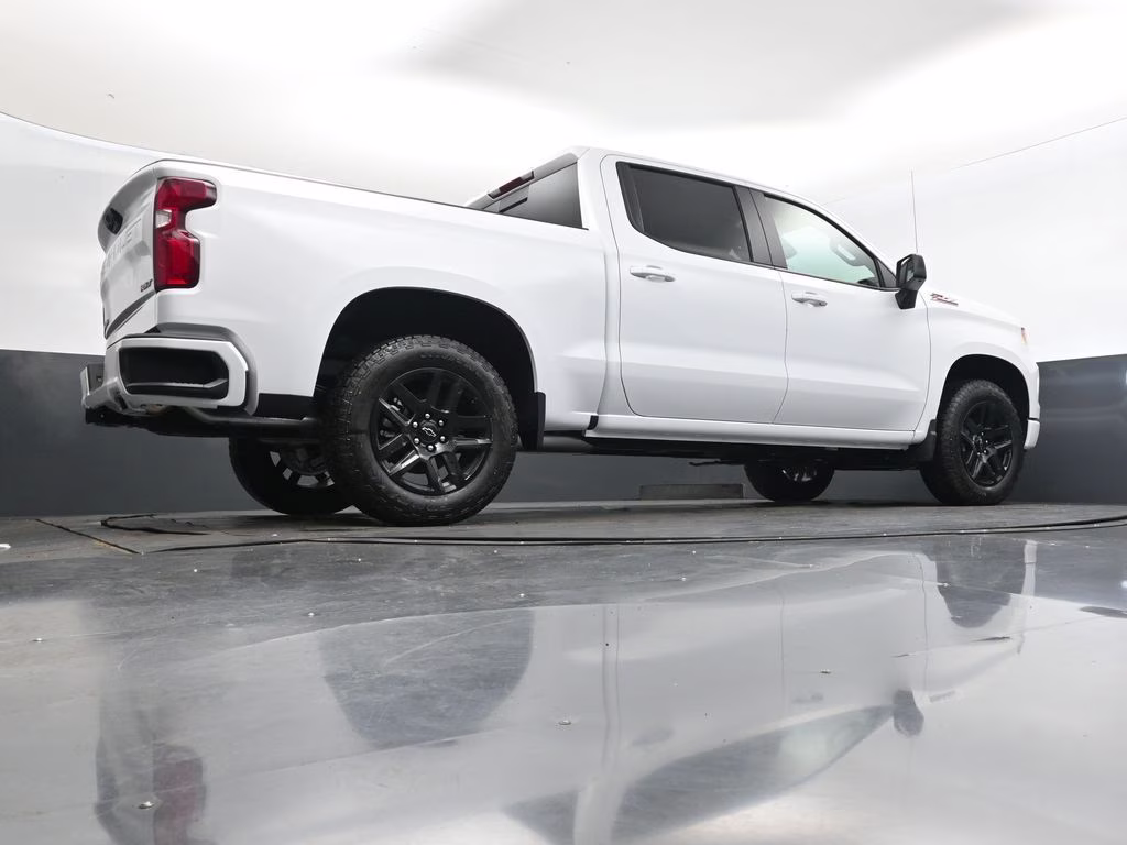 2026 Summit White Chevrolet Silverado 1500 RST 4X4 Truck