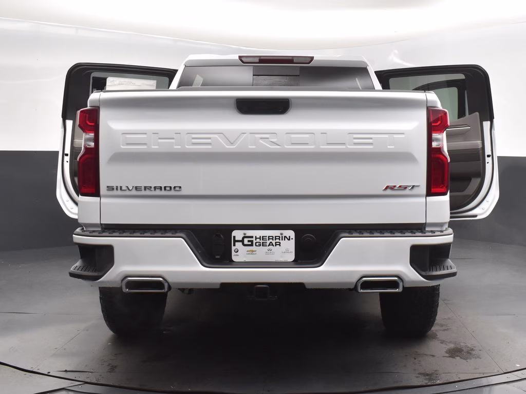 2026 Summit White Chevrolet Silverado 1500 RST 4X4 Truck