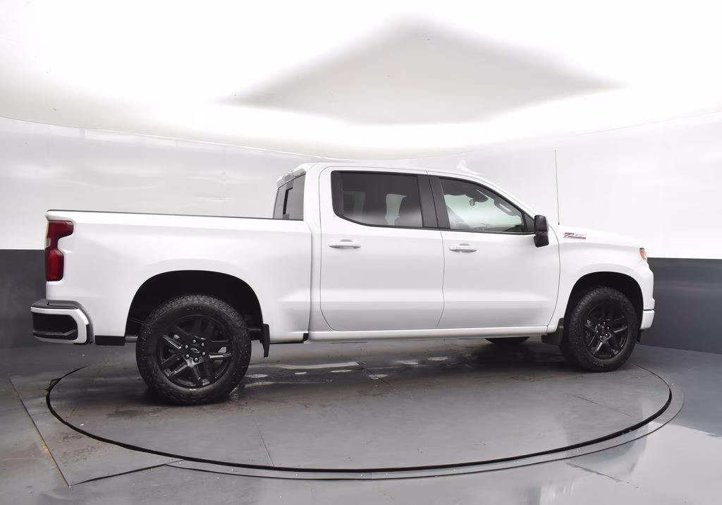 2026 Summit White Chevrolet Silverado 1500 RST 4X4 Truck