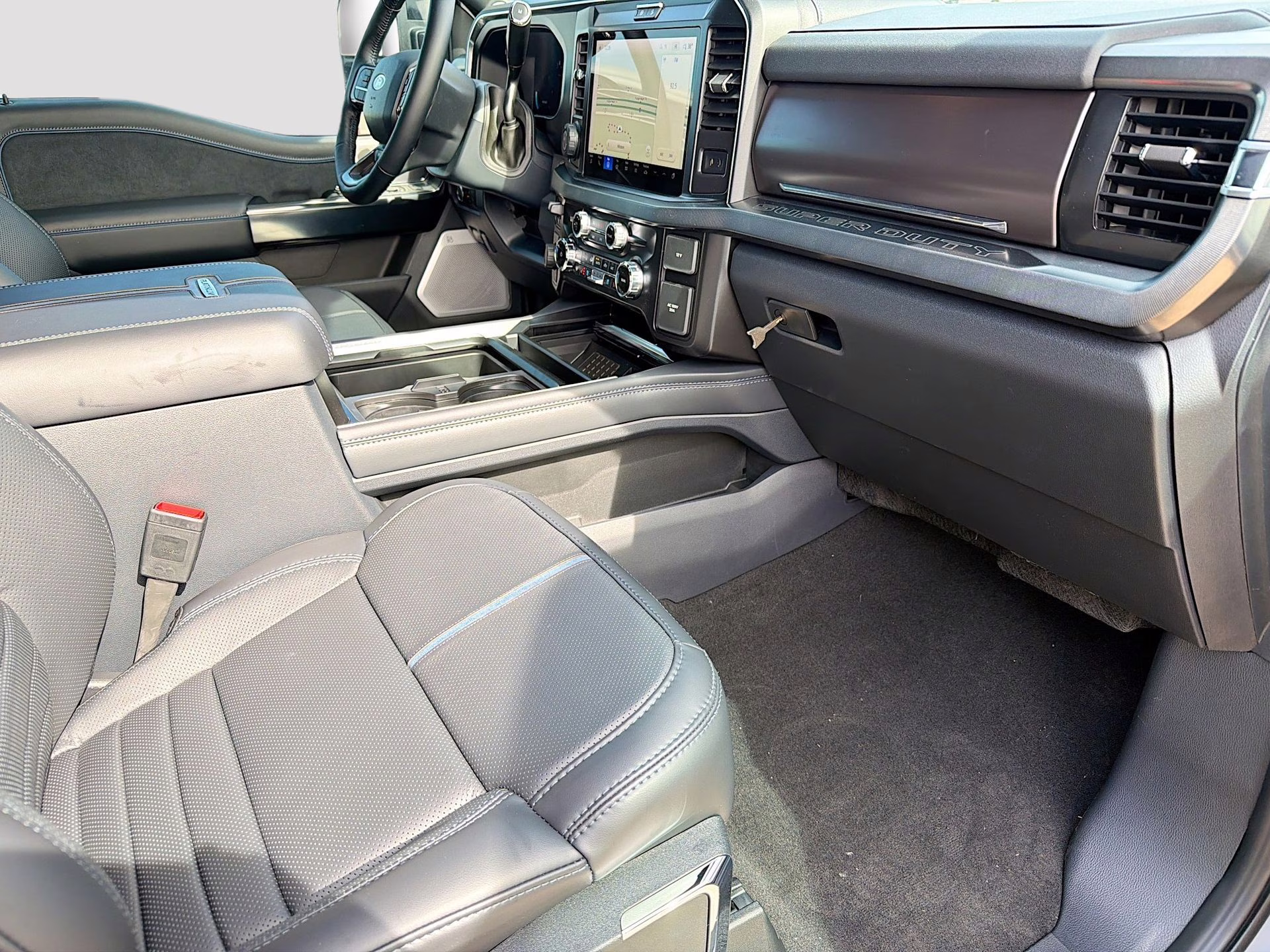 2026 Glacier Gray Metallic Tri-Coat Ford Super Duty F-250 SRW Platinum 4X4 Truck