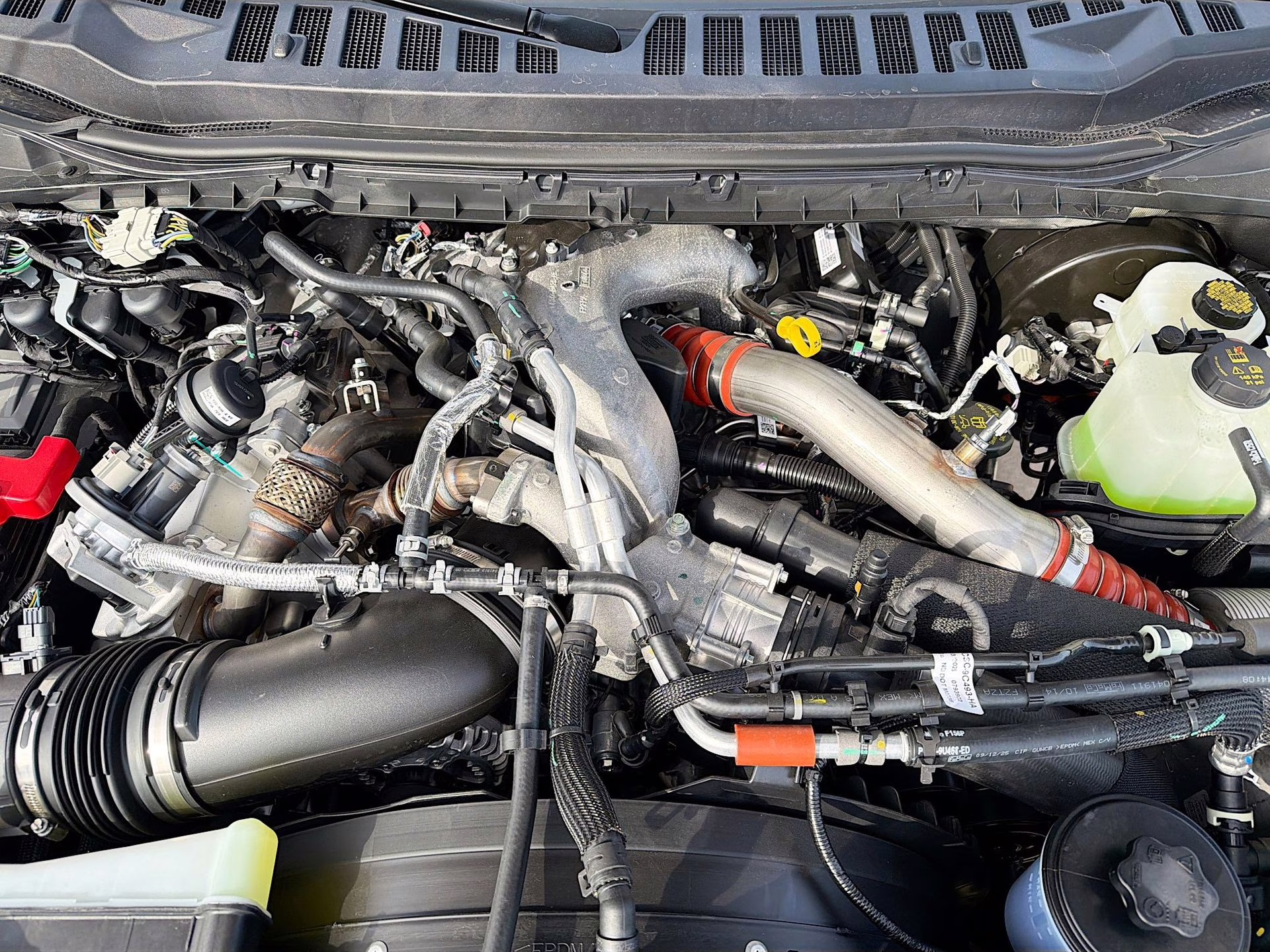 2026 Glacier Gray Metallic Tri-Coat Ford Super Duty F-250 SRW Platinum 4X4 Truck