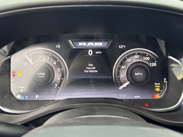 2026 Diamond Black Crystal Pearlcoat Ram 1500 Big Horn RWD Truck