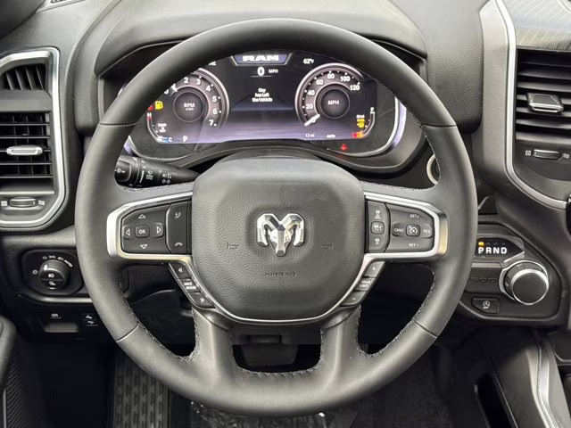 2026 Diamond Black Crystal Pearlcoat Ram 1500 Big Horn RWD Truck