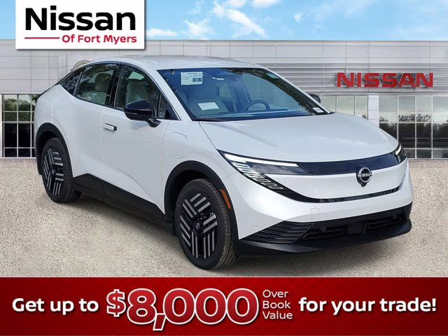2026 Everest White Pearl Tricoat Nissan LEAF SV+ FWD SUV