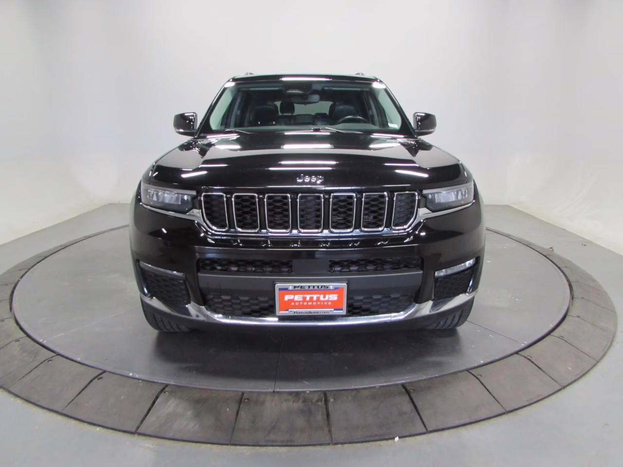 2021 Diamond Black Crystal Pearlcoat Jeep Grand Cherokee L Limited 4X4 SUV