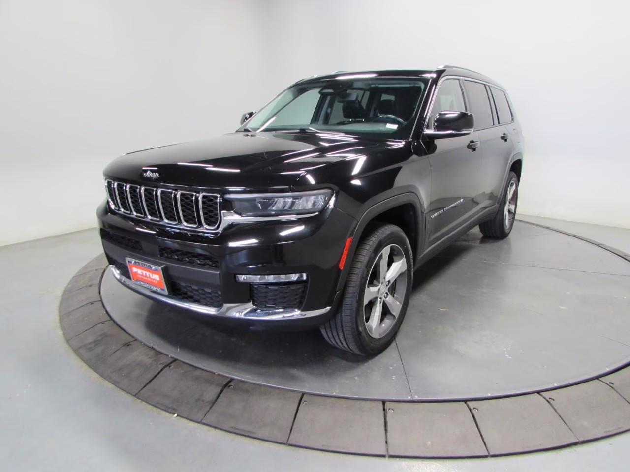 2021 Diamond Black Crystal Pearlcoat Jeep Grand Cherokee L Limited 4X4 SUV