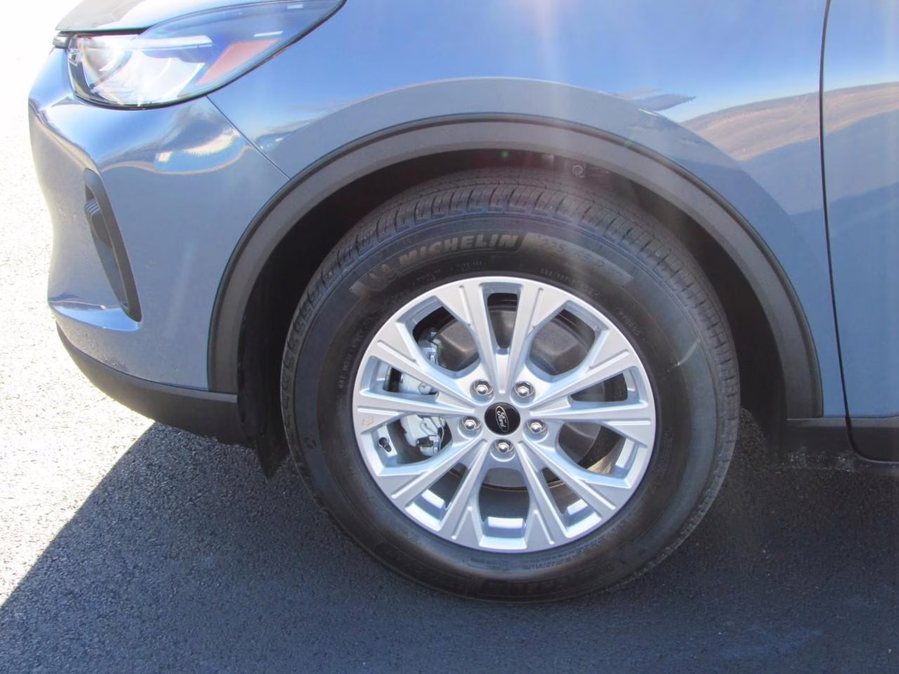 2026 Vapor Blue Metallic Ford Escape Active FWD SUV