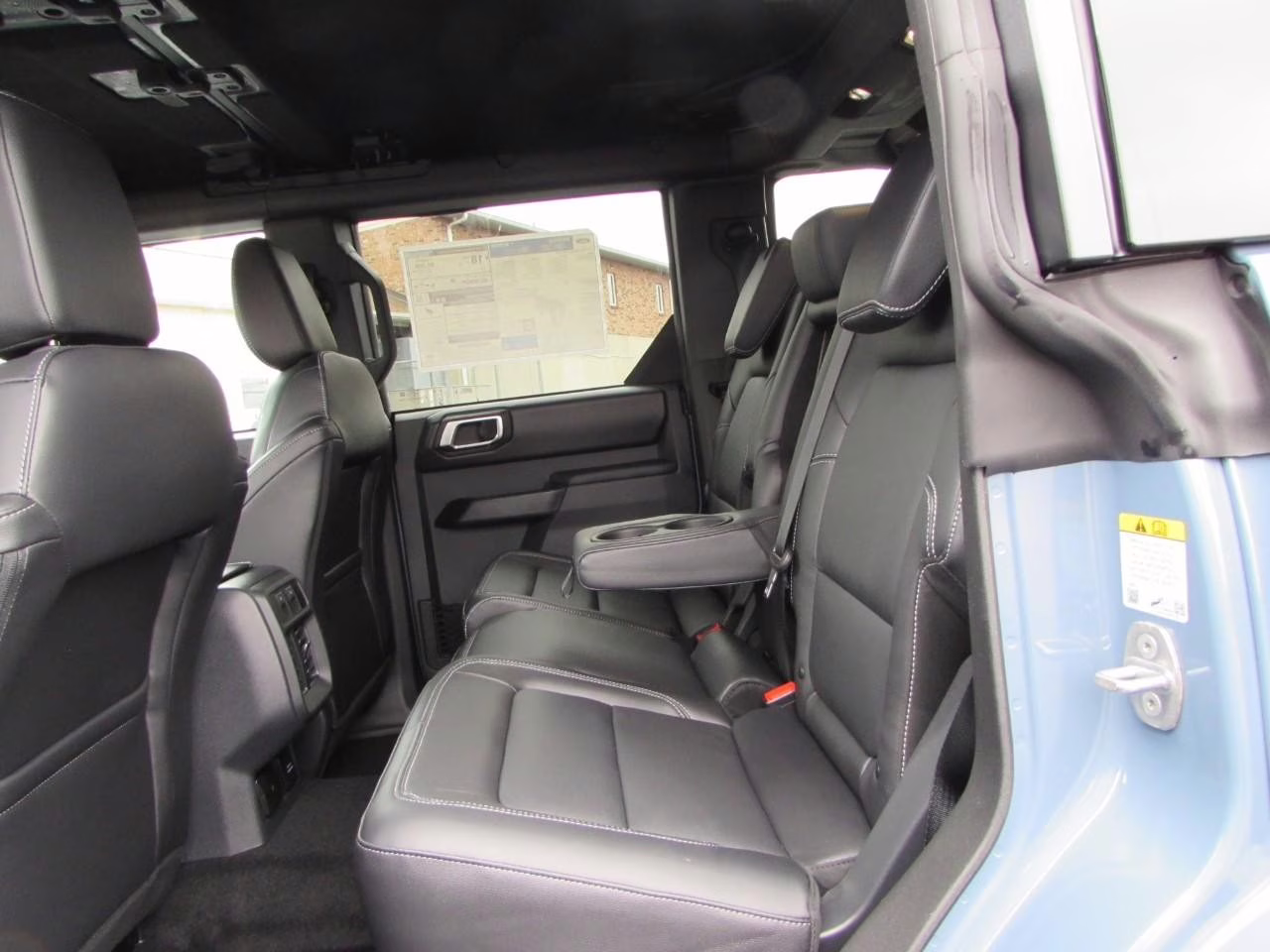 2025 Azure Gray Metallic Tri-Coat Ford Bronco Outer Banks 4X4 SUV