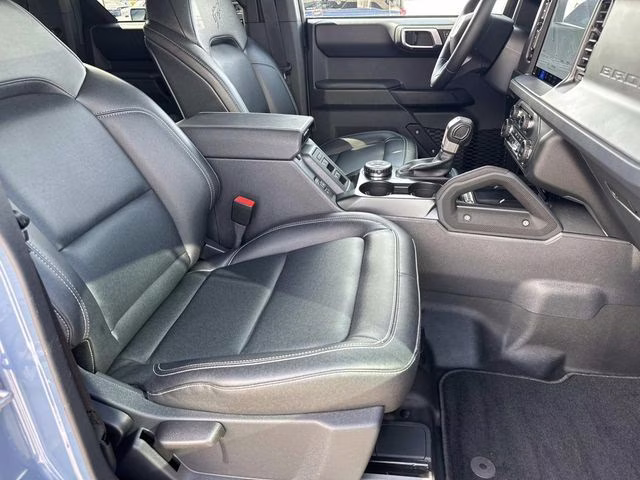 2025 Azure Gray Metallic Ford Bronco Badlands 4X4 SUV